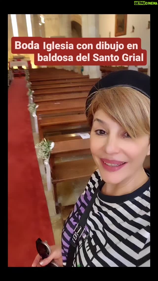 Carolina Papaleo - 379 Likes - #boda #iglesia #santo #grial #ramos