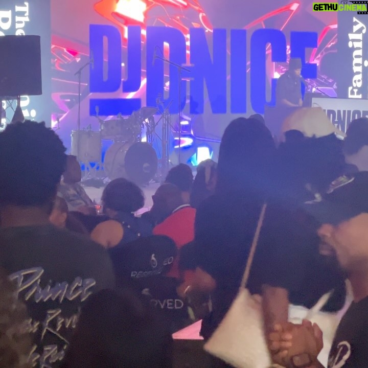 Caroline Chikezie - 12.8K Likes - The Family Reunion = Arrive as friends, leave as family! #90sNight #DNice #TheFamilyReunion #FamilyAffair #FoodfortheSoul #Foodies