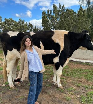 Caroline Day Instagram - @farmsanctuary ❤️