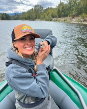 Carrie Underwood Instagram - Had the BEST day today fly fishing in Montana! Thanks to our epic guide, Jason, for the expertise! What a day! #27