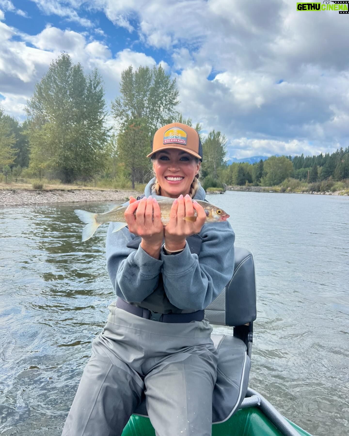 Carrie Underwood - 157.7K Likes - Had the BEST day today fly fishing in Montana! Thanks to our epic guide, Jason, for the expertise! What a day! #27