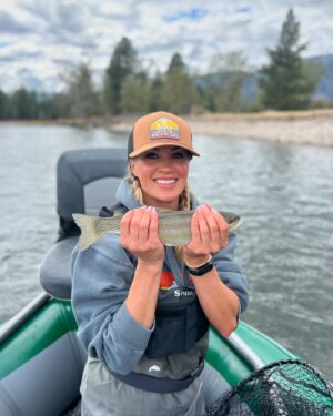 Carrie Underwood Instagram - Had the BEST day today fly fishing in Montana! Thanks to our epic guide, Jason, for the expertise! What a day! #27