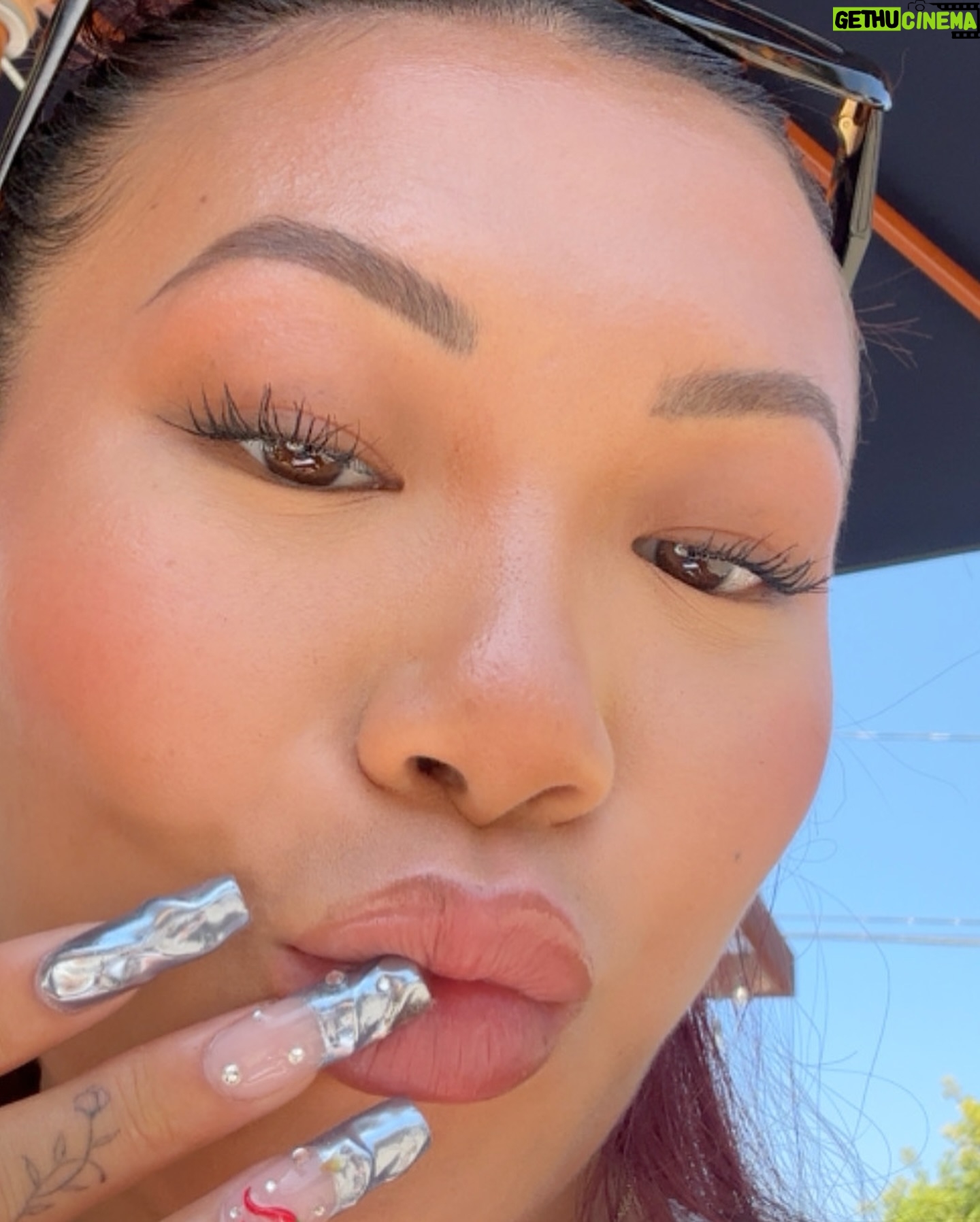 Cassie Yeung - 31.9K Likes - been meaning to dump you!! xx