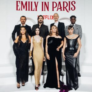 Catrinel Marlon Instagram - Roman holidays filled with dreams and glamour! 🎡✨ After last night’s premiere, I’m channeling my inner Emily in Paris, living my own *dolce vita* in the heart of Rome. Every corner feels like a movie set! 🇮🇹💫 😁
@william_abadie @sparklesbubbles @netflix @chopard 🫶
Suit : @brunellocucinelli_brand 
#RomanHolidays #PremiereNight #DreamAndGlamour #EmilyInParis #LaDolceVita #Netflix