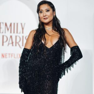 Catrinel Marlon Instagram - Roman holidays filled with dreams and glamour! 🎡✨ After last night’s premiere, I’m channeling my inner Emily in Paris, living my own *dolce vita* in the heart of Rome. Every corner feels like a movie set! 🇮🇹💫 😁
@william_abadie @sparklesbubbles @netflix @chopard 🫶
Suit : @brunellocucinelli_brand 
#RomanHolidays #PremiereNight #DreamAndGlamour #EmilyInParis #LaDolceVita #Netflix