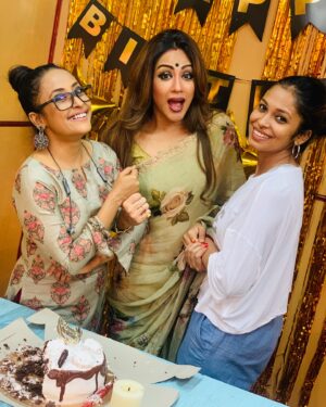 Chandrayee Ghosh Instagram - You are my everyday lifeline, my constant! I don’t know how to explain your presence in my life, I am still looking for the exact words ! You try and make people around you happy, you try and fight to protect your loved ones, may god protect you and give all the happiness you desire and deserve so much. তুইআমার “God sent “ 💌. Happiness always piya. Happy birthday. I wish I could pour in all my emotions in this little birthday note but that’s impossible. Stay with me forever and ever! #birthday #birthdaywishes #happybirthday #bff #love #peace #prayers #instagram