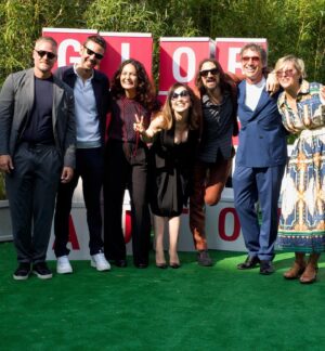 Chiara Francini Instagram - Premio Imaie 
Grazie
Per me #venezia81 e per la nostra produzione, la Nemesis, è stata l’edizione del cuore e della vita

Coppia aperta quasi spalancata, il nostro primo film, ha aperto le Giornate degli Autori e si chiude con questo mio premio

Coppia aperta quasi spalancata è al cinema

Grazie alle @giornatedegliautori a Gaia Furrer e a Giorgio Gosetti per averci accolto

Grazie alla famiglia di I Wonder, al suo condottiero, Andrea Romeo❤️ a Emanuela Ceddia, Benedetta Caponi, Giulia Moretti, Dario Bonazzelli, Andrea Console, Nicoletta De Vecchi, Morena Brunetti, Monica Ghisleri, Alessandro Diele e Ana
Straordinari

A Raicinema

Grazie a Verdiana Vitti. Guidami la vita.

A Giulia Martinez, comandami. A Arianna

Al mio @zosozeppelin 

Ad Alessandro Federico, a mia mamma ormai musa inconsapevole dei critici, con incrociatino e le ciabattine. A Pudyboy
A Sara, Efrem, Chloe, Daniele, Carlo e Renata

A Mario Sesti, Andrea Sanguigni, a Giovanna Mori, a Giulia Tagliavia, Irene Vecchio, Danilo Romancino, a Nina Valentini, Piero Giordi, Andrea Mennella , Diego Romero, Clarissa Cappellani a Caterina Calabró, Carmelo Leonardi e naturalmente a Federica Di Giacomo.

A Rita Nobile A Gioia Levi
A Alessandro Gabriele

A Mario Paloschi e a Ballandi. A Dimitri Cocciuti. A M Bocancea

A Franca Rame, alla donna, all’artista. 
A Mattea Fo

Grazie a tutti gli esseri umani che hanno partecipato, ai poliamorosi, ai monogami, ai decisi e a quelli che scricchiolano, ai giovani, agli sfrontati, alle femministe e alle femmine, ai padri, alle madri, ai figli, agli amati e agli amanti, ai traditi, agli ingrati e alle idee che sempre rifuggano dalle ideologie. Alla vita. All’amore.
Ad Alessio

Grazie ai miei. A Fredrik Lundqvist, Fabio Morgan, Pierfrancesco Pisani, a Simona Centi. Perché entrando in una stanza bisogna dire sempre e solo una cosa. 
Urlatela. Vi sento.

TOUR prox date

ROVIGO 8 SET h 19 Cinema Duomo 

9 SET RIMINI h 20.30 Le Befane 
RICCIONE h 21 Cinepalace 

Grazie @tizianarocca 

Styling: @andrea.mennella 
Dress: @alessandrovigilante 
Jewels: @crivelliofficial 
Shoes: @casadeiofficial 
Make up: @donnaveleno 
Hair: Piero Giordi @minetteroma