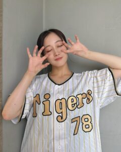 Actress Chihiro Kawakami HD Instagram Photos and Wallpapers September 2024