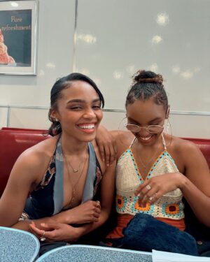 China Anne McClain Instagram - more fun 🤩🍔🍟 pc: @laurynmcclain
