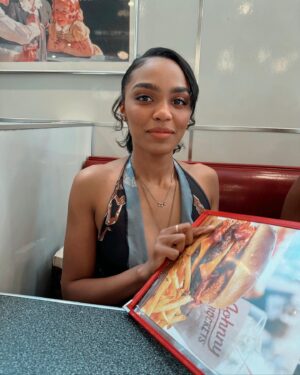 China Anne McClain Instagram - more fun 🤩🍔🍟 pc: @laurynmcclain