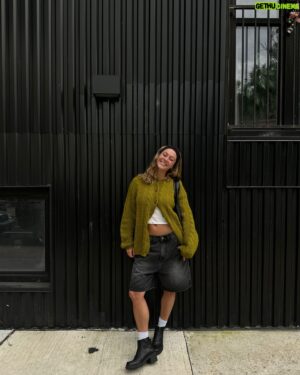 Chloe Lang Instagram - smiley little 🫒