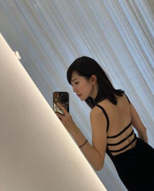 Chloe So Instagram - 🌊
嗚嗚 o(｀ω´ )o
運氣真係好好好好
一落水就見到manta喺隔離游嚟游去
每次潛水都要感嘆海底世界真係好靚好靚
感動的me(T-T)

(然而獨遊嘅唯一壞處就係….
背脊會曬黑(-_-) 圖8)

#freediving