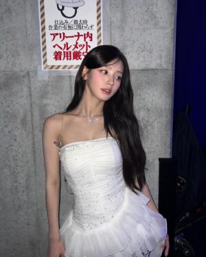 Cho Mi-yeon Instagram - 東京のネボボ2日間とても幸せだったよ💕
またすぐ会おうね ꒰ঌ❤︎⸝⸝ʚ̴̶̷̷ · ʚ̴̶̷̷⸝⸝໒꒱𓂃🎀𓈒𓏸
ネボボはわたしの幸せだよ🌼