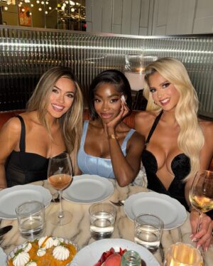 Chrishell Stause Instagram - Love these girls so much! The days of us being afraid of lies being told are over. We have receipts and voices. 🗣️♥️ 

Talk soon! Xo