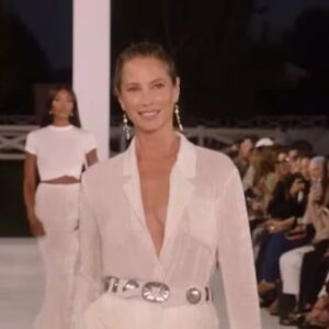 Christy Turlington Instagram - Thank you @ralphlauren for another lovely experience! Horses   Friends & Family = Heaven 💗