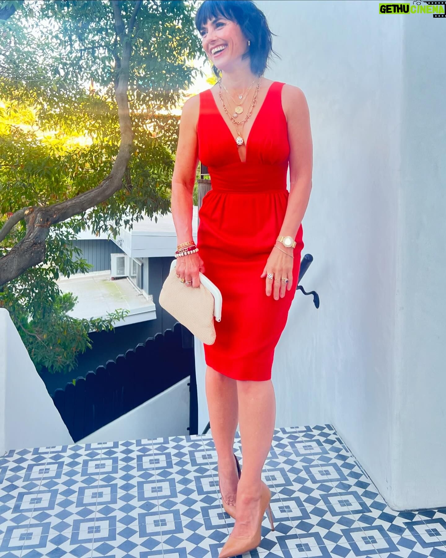 Constance Zimmer - 2.5K Likes - #aboutlastnight I actually put on heels and a dress to go celebrate with some of my besties @jeffreybchapman and @breedawool our other besties NEW SHOW @rescueonfox #hisurfrescue @adam_demos AND @ariellekebbel!!! Full on #UnREAL REUNION!!! And saw some more friends as a bonus! It was worth the heat and the sore feet!