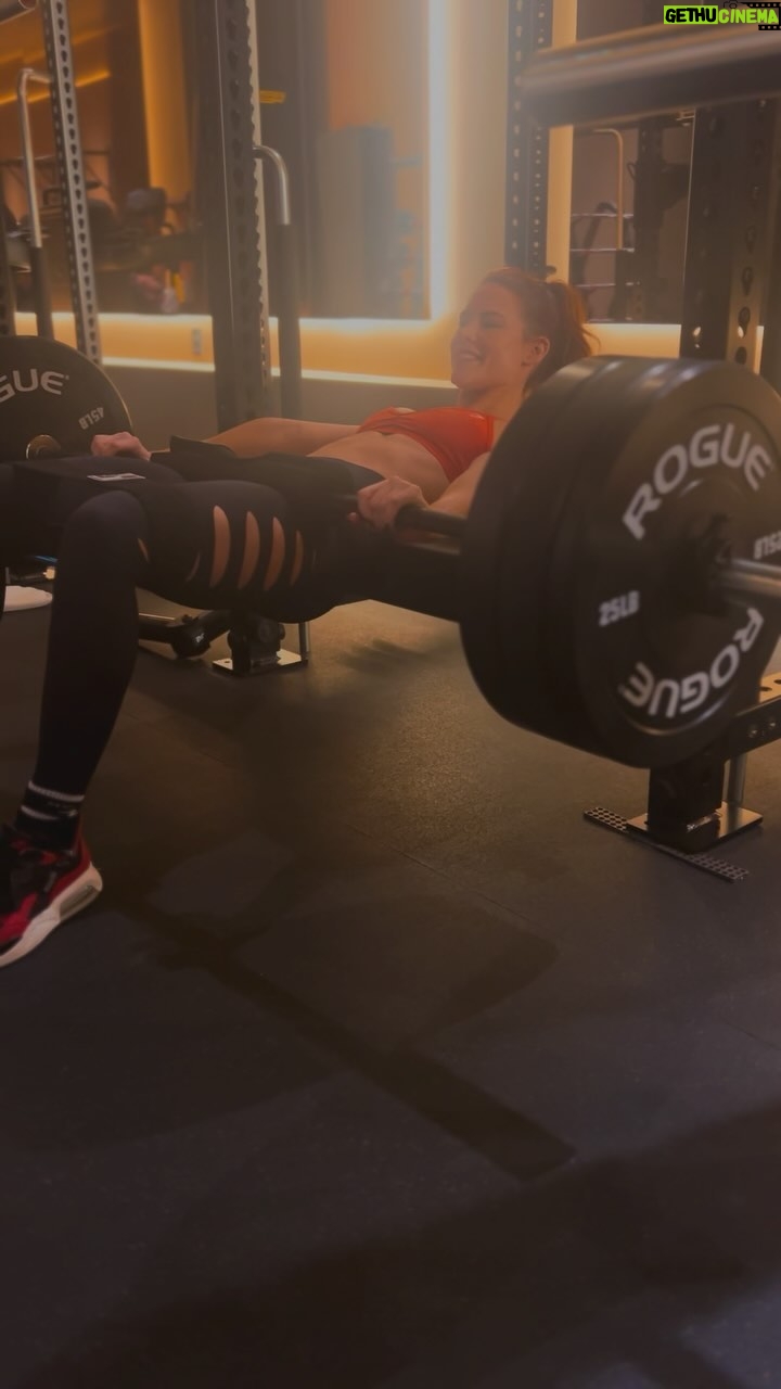 Courtney Hope - 6.2K Likes - LIMITLESS
275lb 🏋🏽♀️x 10 reps.. New record, and not even my max 😮💨... It feels so rewarding to step into foreign territory feeling accomplished that I supported myself through it. It’s also so powerful to have other people who inspire you to push past your ceilings of strength and belief.
Having someone who you trust enough and their vision they see of you be the fuel to challenge your limiting beliefs can be the catalyst to expanding your power. Thanks to @alecpenix @perfectformla for constantly challenging and encouraging me to break down barriers and test my maximums.
(Also, my fingers when I push the bar away makes me giggle 🤭)
What limits can you test today? Are you staying where it’s safe? Do you have others around you who see your path to a greater potential and can walk with you on your journey?
Outfit: @gymsharkwomen