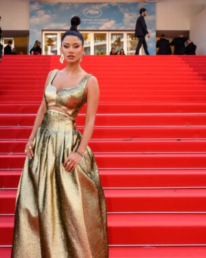 Cynthia Khalifeh Instagram - @festivaldecannes 🤍⭐️

Simplicity is key but also very comfortable 😌

Dress @karoline_lang 
Jewelery @bouloworld 
Styling @yasminekenawi 
@_k_hair_and_beauty_ @curlncutcoiffure 

Photos by our fellow Lebanese @ammarparis ❤️