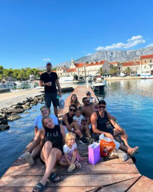 Daniela Nízlová Instagram - Rodinna dovolenka ako sa patri🫶🏼 Uz teraz nam chyba tento RAJ v Sucu-raji… Dakujeme @hvar.sport.resort za uzasne zazitky, tesime sa opat niekedy nabuduce☀️