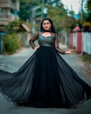 Dayyana Hameed Instagram - Dressed up by @srishti_fashionstudio .