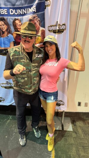 Debbe Dunning Instagram - Hamilton Comiccon never a dull moment!! Thanks for having me !! 
Tomorrow 10-4 Sunday Sept 21 
Convention Center