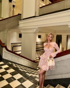 Actress Debbie Tan HD Instagram Photos and Wallpapers September 2024