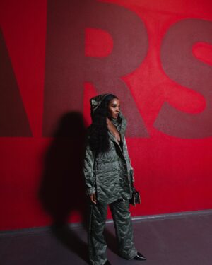 Deborah Ayorinde Instagram - Labrum

London Fashion Week ✨

#LondonFashionWeek 
#LFW 
#LFW24 
#LondonFashion
#ParisFashionWeek
#LondonStyle
#FashionWeekStreetStyle
#StreetStyle
#savagexfenty 
#Labrum
@labrumlondon 
@iamfods