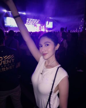 Denira Wiraguna Instagram - September’s new core memory : Unlocked. @brunomars concert last night ❤️‍🔥❤️‍🔥