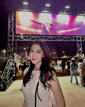 Denira Wiraguna Instagram - September’s new core memory : Unlocked. @brunomars concert last night ❤️‍🔥❤️‍🔥