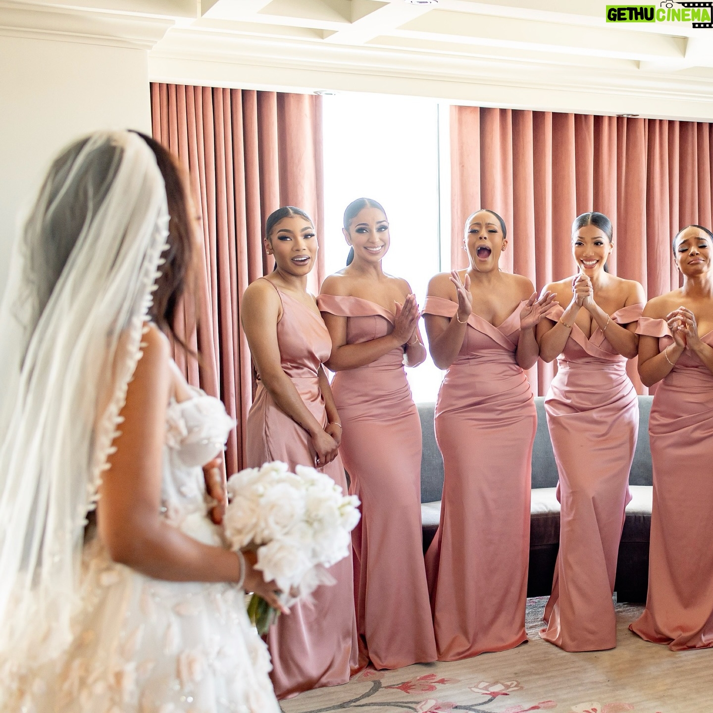 Denyce Lawton - 19.9K Likes - #BrideTribe #GrastiEverAfter - words and a post canāt describe how grateful and honored I am that God thought so highly of me to give me each and every one of these women! So much of the woman I am is because of these women⦠the love, support, encouragement, sisterhood, friendship, guidance, laughter, grace, kindness, honesty, growth, ⦠every thing these women have given me in my life with each of them is immeasurable! I wouldnāt have made it through the journey without them! Like seriously!!! I could post for weeks of what each of these women mean to me and how they showed up for me and yall would get sick of me š¤£š¤£š¤£ā¦ I hope you ladies know how much I love yall and will always ride for yall as yall do me!! The title Bridesmaids honestly isnāt fitting for these queens who stood beside me, with me and stood up for me! I LOVE YOU! šš½š„°š #SisterhoodSaturday
And Mrs Whitley @iamcakemama šš„° thank you so much for going out of your way and showing up for me and allowing Sloane to be our flower girl! I canāt express how much I adore and love you! š„°š«¶š½
BRIDE DRESS - Custom Exclusive Design by @kleinfeldbridal - Designer : @NetaDover_bridal
BRIDE SHOES - @LouboutinWorld
BRIDE EARRINGS - @GrownBrilliance
BRIDE BRACELET - @KayJewelers
BRIDE CUSTOM WEDDING BAND - @NeilLane
BRIDE MUA - @TheeKymLee
BRIDE NAILS - @Nails_ByLexx
BRIDES PERSONAL ASSISTANT - @Naomii_X_Omii
BRIDAL ROBE - Custom Exclusive Design by @byInnaElsie
BRIDESMAIDS DRESSES - @DavidsBridal
BRIDESMAIDS JEWELRY - @Swarovski
BRIDESMAIDS SHOES - @BadgleyMischka
BRIDESMAIDS HAIR - @TheBaddestBip @hairbynasialee
BRIDESMAIDS MUA - @_PrettyGirlShay_ & @FacesOnTen
PHOTOGRAPHY: @burroughs.photo
BRIDAL SUITES - @GaylordNational @marriottbonvoy