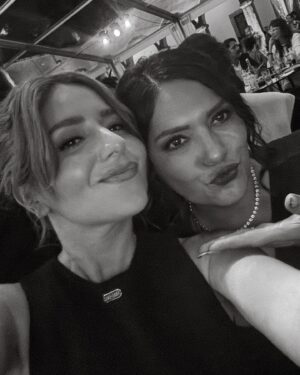 Diana Bovio Instagram - long story short. #ariel2024

makeup @nicole_boglio 
hair @olycon_ 
vestido @danielperezmexico