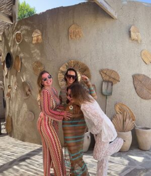Dilara Kurtulmuş Instagram - Çok güzel geçen bir tatilin dump’ı🤩🤍🥹

#reklam