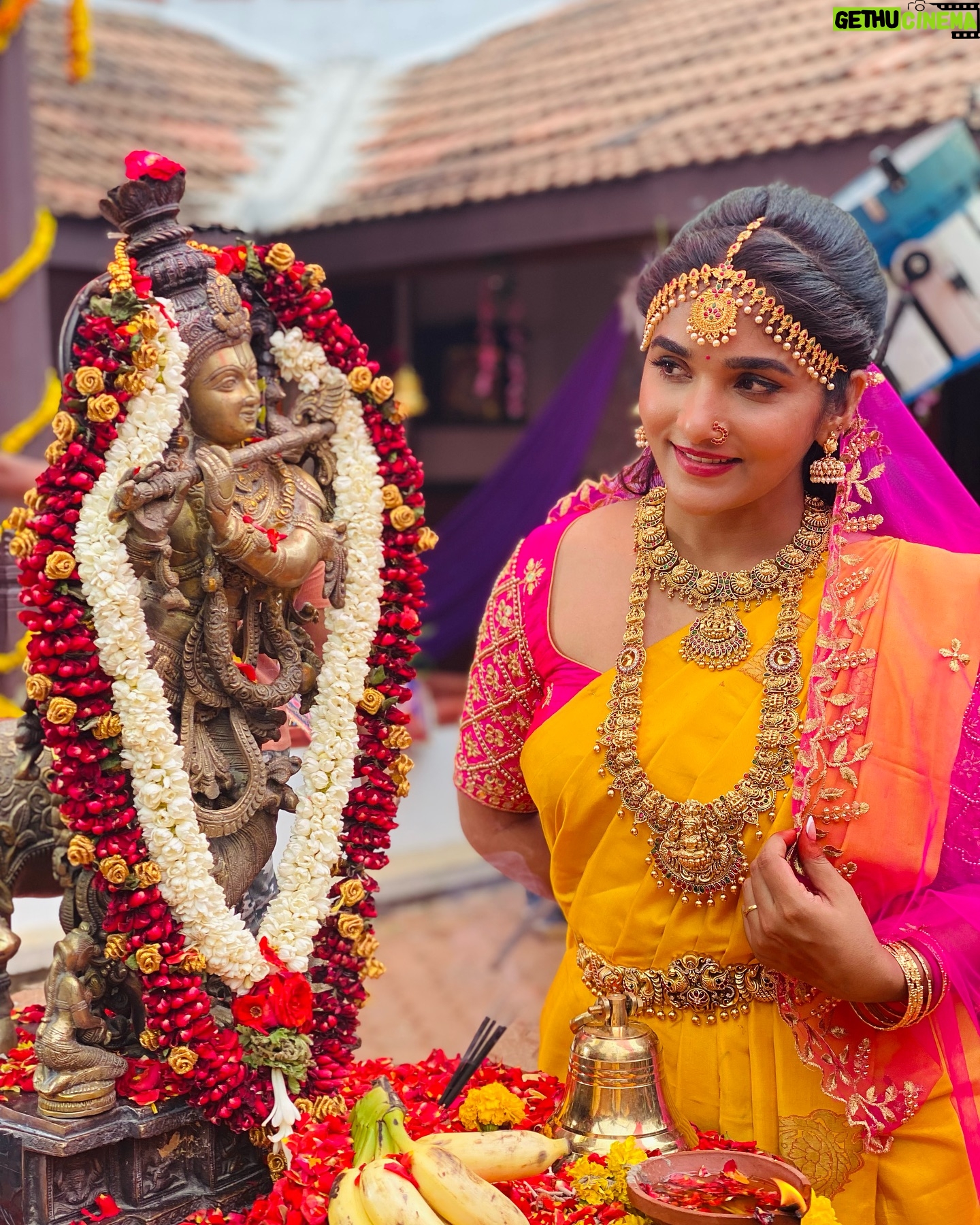Divya Uruduga - 181.5K Likes - Happy sri Krishna Janmashtami ♥️🥳
💛🖤
#divyauruduga #divyau #du #D #arviyans #arviya #preetiirali