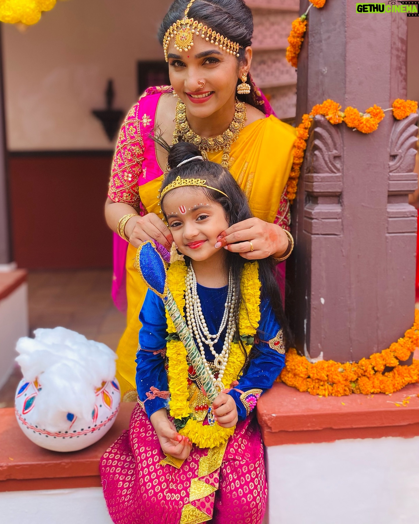Divya Uruduga - 181.5K Likes - Happy sri Krishna Janmashtami ♥️🥳
💛🖤
#divyauruduga #divyau #du #D #arviyans #arviya #preetiirali