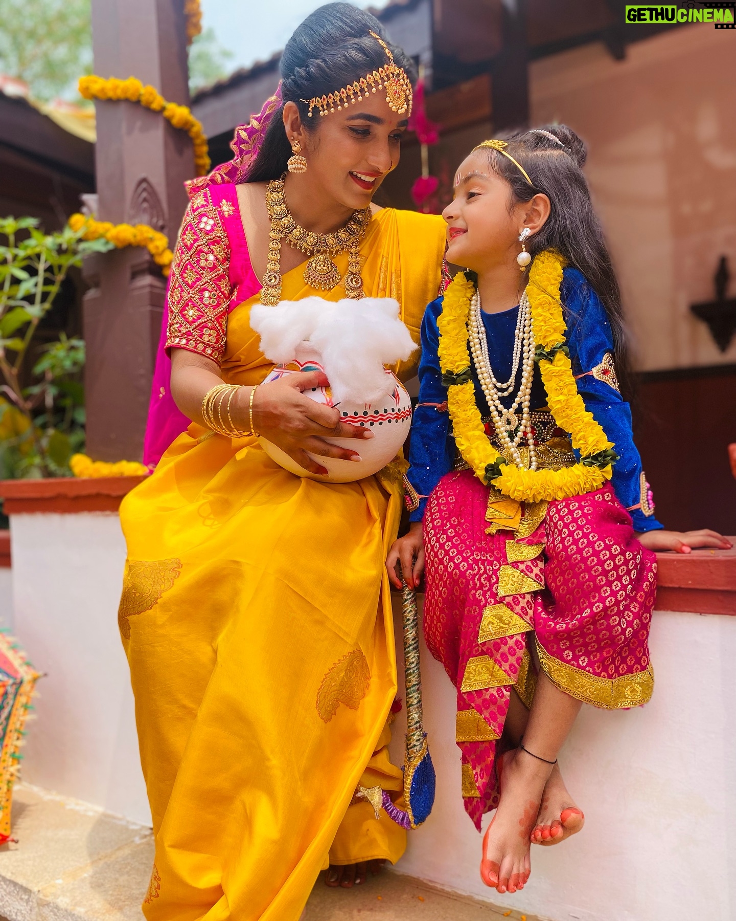 Divya Uruduga - 181.5K Likes - Happy sri Krishna Janmashtami ♥️🥳
💛🖤
#divyauruduga #divyau #du #D #arviyans #arviya #preetiirali