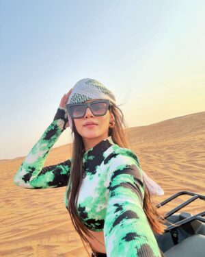 Drishti Thakur Instagram - Riding the waves of the desert dunes🏄‍♂️✨ #DesertSafari