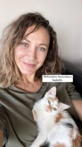 Actress Ece Dizdar HD Instagram Photos and Wallpapers August 2024