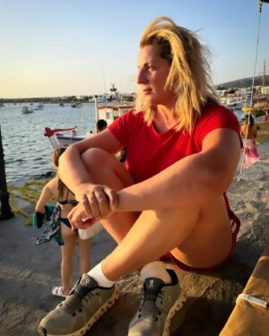 Elena Di Cioccio Instagram - Tramonto in Rosso .

( 📸 @sabrinaganzerofficial )