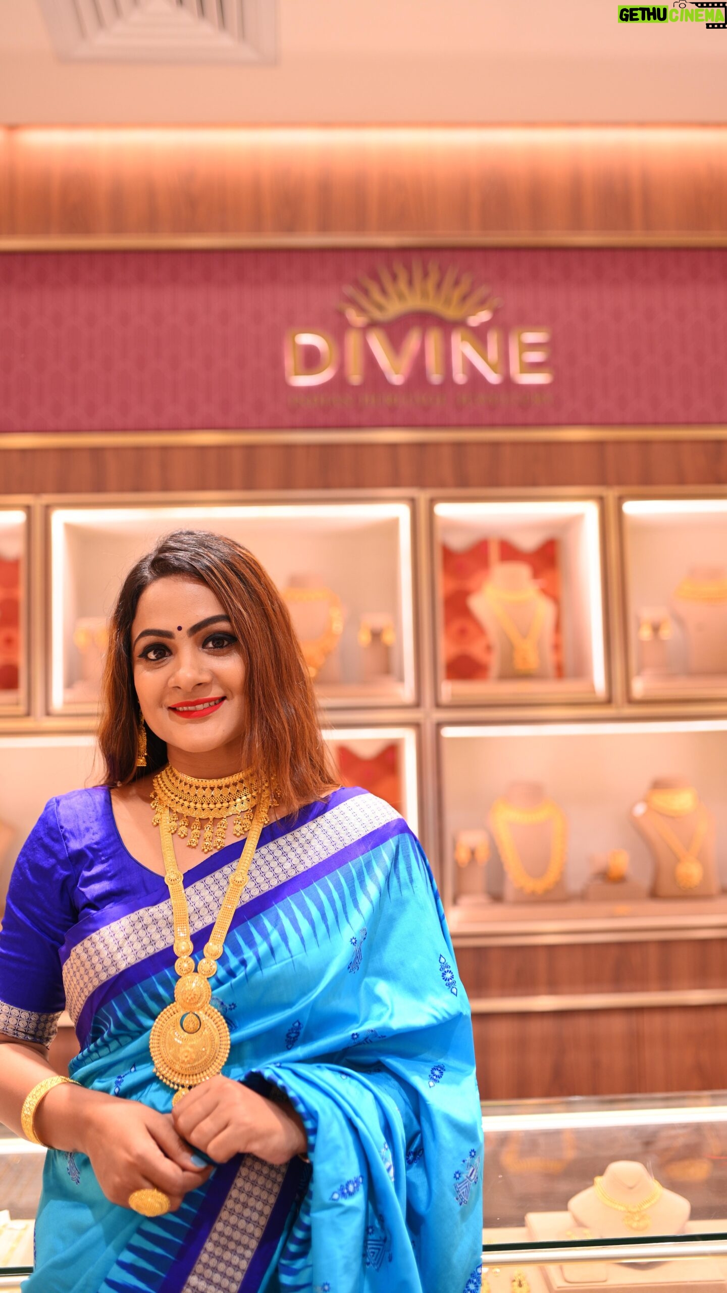 Elli Padhi - 12.4K Likes - Celebrate Akshaya Tritiya in style with @MalabarGoldandDiamonds! Enjoy up to 25% off on making charges on gold jewellery and other exciting offers.
#AkshayaTritiya #malabargoldanddiamonds