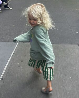 Elsa Hosk Instagram - Mommying around the city 🗽🍎❤️