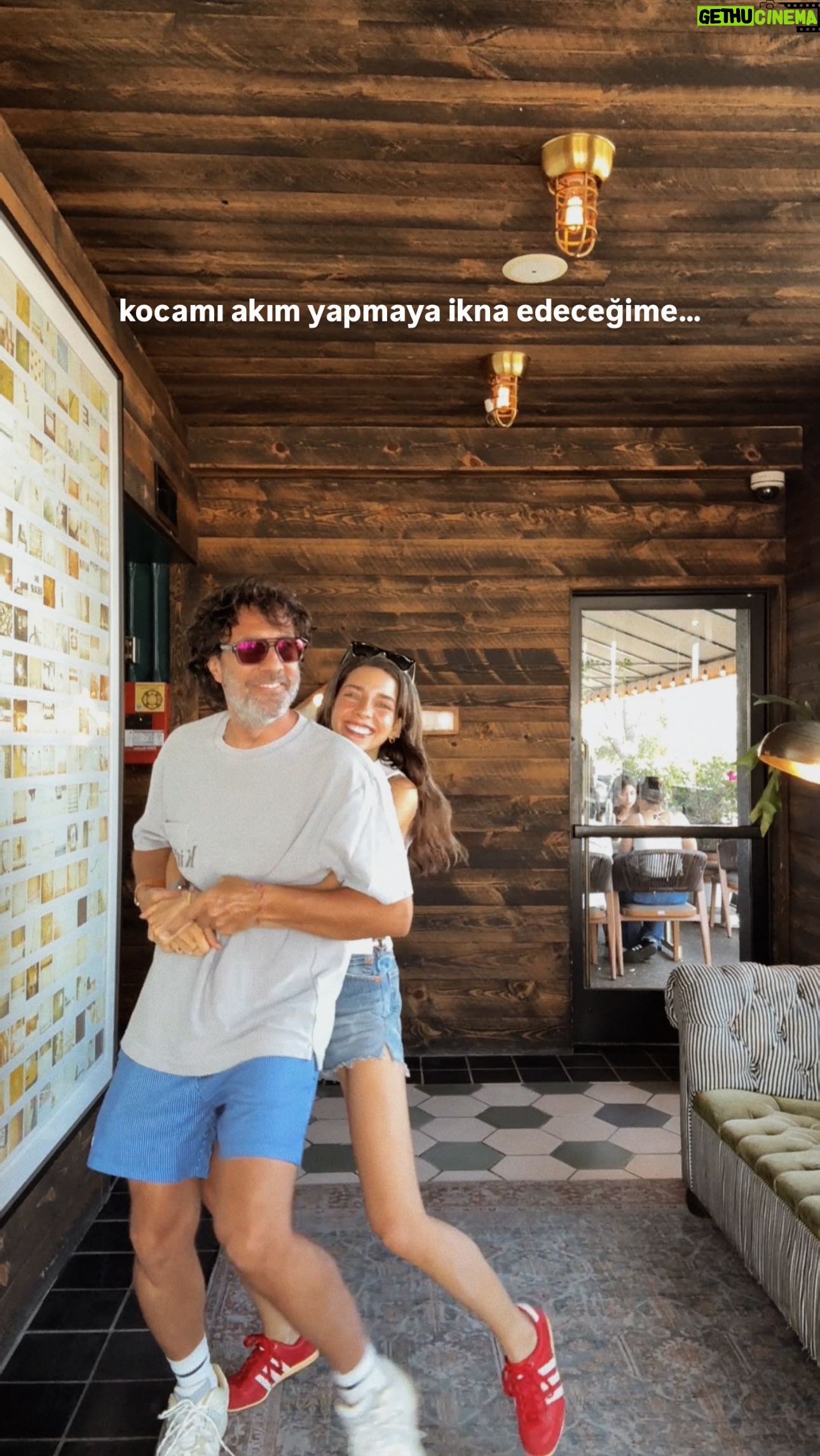 Elvin Levinler - 5.8K Likes - akıma yeni bir soluk 🤓 ne diyorsunuz aslını yapmaya ikna edene kadar bence çok güzel