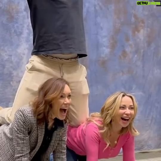 Emily Swallow - 8K Likes - New meaning to βsupport your friends.β
You owe us, @morewillie.
#Flashback to @fanexposf 2023 and questionable decisions with @tarastrong.
#girlpower #fanexpo #leanonme #humanpyramid #thearmorer #raven #bubbles #tarastrong #emilyswallow #photoops #fbf