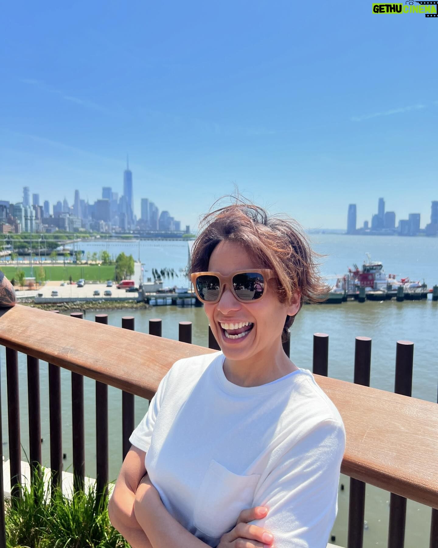 Emily Tarver - 3.4K Likes - 🎶Do you rememba, the 21st night of Septemba?!🎶 Lordy, Lordy look who’s 40!!!! She is beauty - she IS GRACE. It’s been another transformative trip around the Sun for you and for us!! Knew we could do it babe, we made it through it babe! So proud of you and I just gotta share it. Love you to the “moon”(the moon is not real, it’s an alien satellite, #disclosure)!!!!