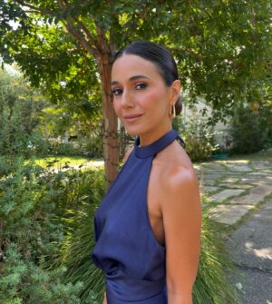 Emmanuelle Chriqui Instagram - Todays look for @thecreativecoalition’s 2024 Humanitarian Awards
So grateful to my incredible glam ❤️
Styled by @micahmarcus 
Hair by @josephchase 
Make up by @makeupbyorlando 

Jumpsuit- @silviatcherassi
Bag- @tylerellisofficial 
Shoes- @jimmychoo