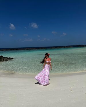 Endi Demneri Instagram - Island Girl 🏝️
