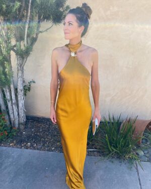 Esther Anderson Instagram - My girl @catsherwin did my hair and makeup for Kim’s wedding on the weekend. She did it at 7am and the wedding didn’t start until 5.30pm! It lasted! Safe to say she’s a magician 💫🙏💕thanks for making this tired mamma feel amazing!! 
And for everyone who has asked who my dress was by (sorry I forgot to tag 😬) @khanums xxx 💋