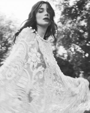 Eve Hewson Instagram - 🩷🌼🧡💛💖❤️✨☀️🌻

Editor-in-Chief: @justine_cullen
Photographer: @timjohntom⁠
Styling: @rachelwayman
Words: @courtneypearl
Makeup: @kateleemakeup
Hair: @hairbyadir
Manicure: @nails_by_yoko
Production: @aprh_productions @talentconnectgroup
