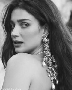 Actress Eve Hewson HD Photos and Wallpapers November 2024