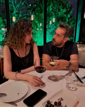 Evrim Doğan Instagram - Mutlu Son 😂