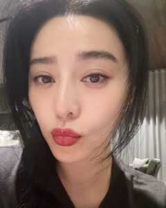 Actress Fan Bingbing HD Instagram Photos and Wallpapers September 2024
